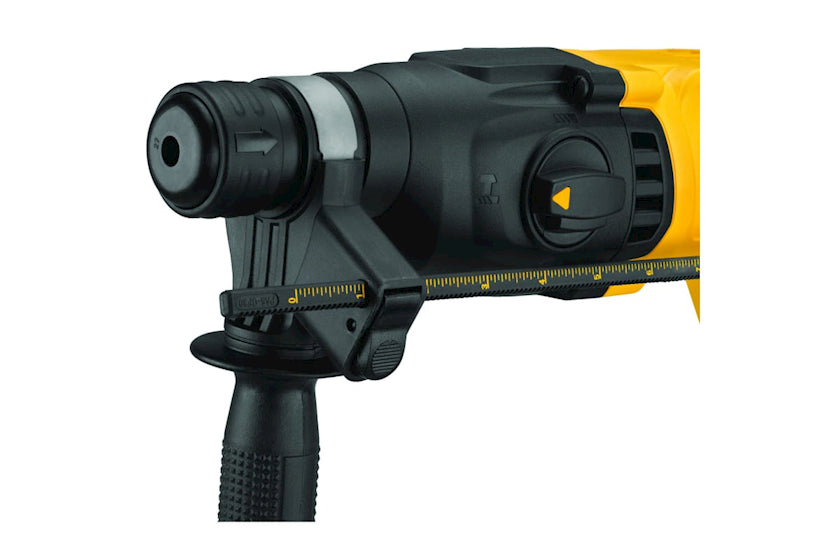 Перфоратор DeWalt DCH133N