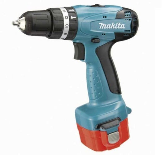 Шуруповерт Makita 8271DWAE 12 В 1.9 Ач Ni-Cd + кейс