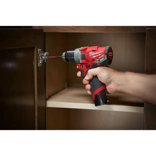 Дрель-шуруповерт Milwaukee M12FPD-0